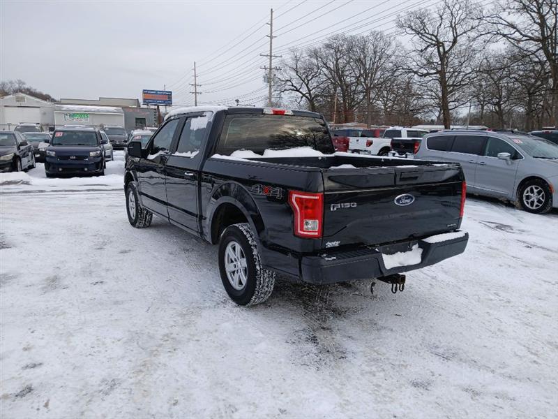 Ford F-150 XL SuperCrew 5.5-ft. Bed 4WD 2015