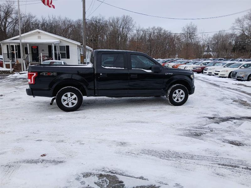 Ford F-150 XL SuperCrew 5.5-ft. Bed 4WD 2015