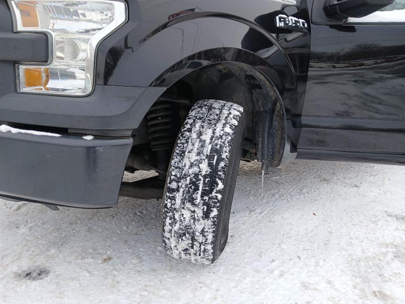 Ford F-150 XL SuperCrew 5.5-ft. Bed 4WD 2015