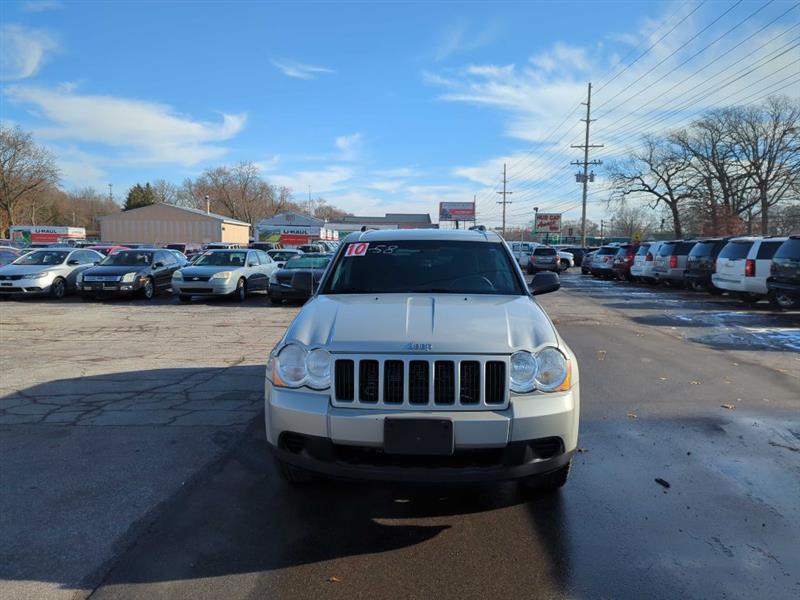 2010 Jeep Grand Cherokee Laredo's photo