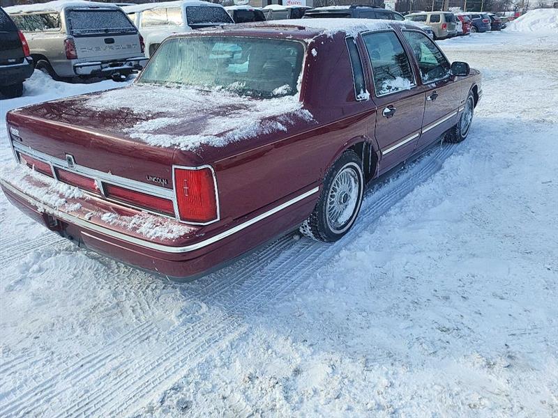Lincoln Town Car Signature 1997