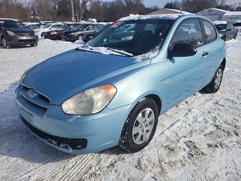 2009 Hyundai Accent GS 3-Door
