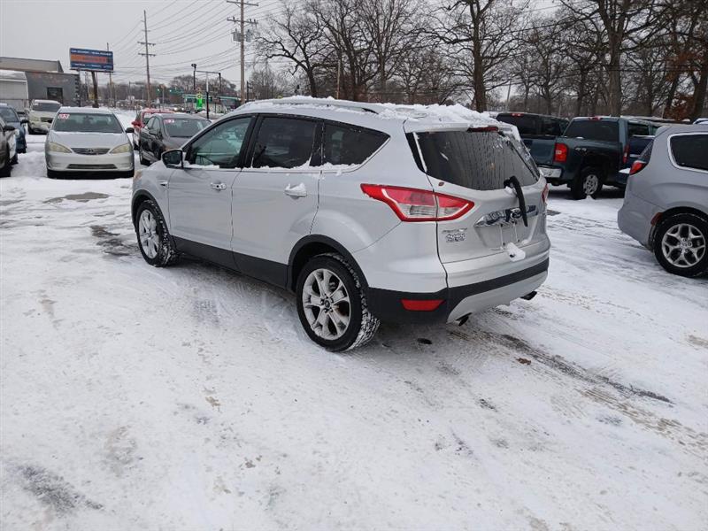 Ford Escape Titanium 4WD 2014