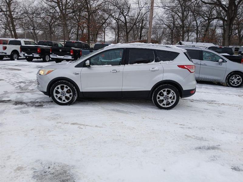 Ford Escape Titanium 4WD 2014