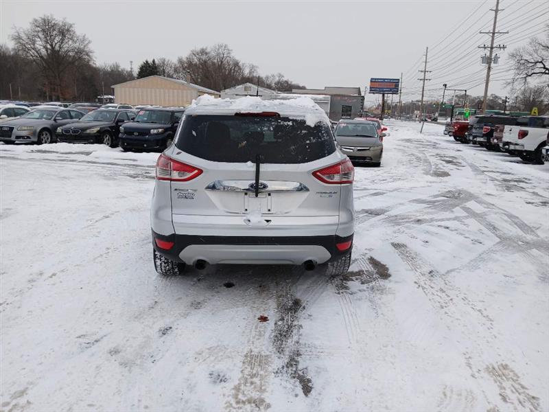 Ford Escape Titanium 4WD 2014