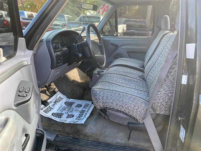 Ford F-150 Special Reg. Cab Short Bed 2WD 1995 Ford F-150 Special Reg. Cab Short Bed 2WD 1995