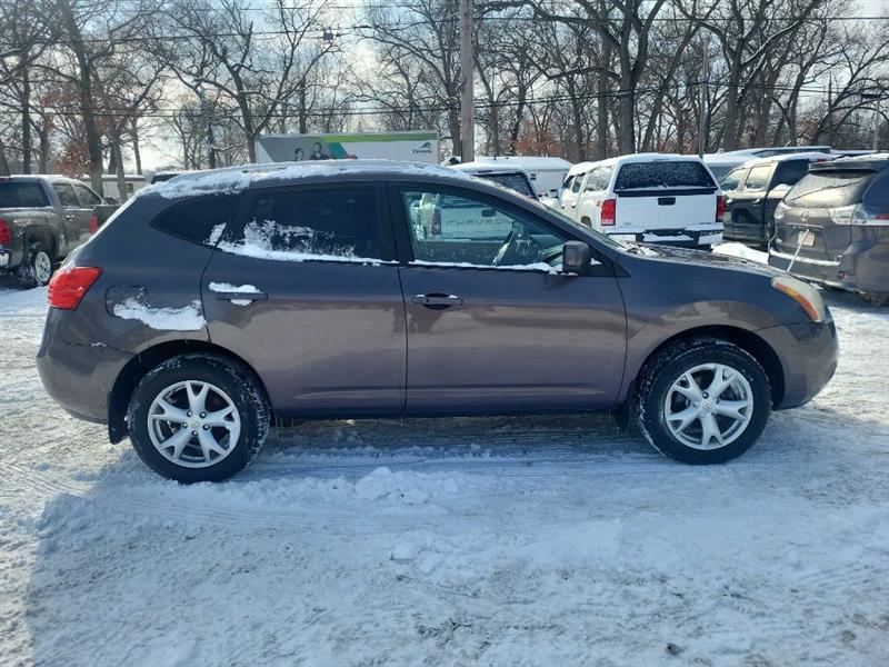 Nissan Rogue S AWD 2009