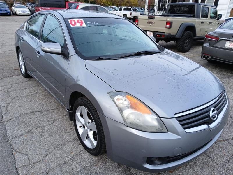 Nissan Altima 3.5 SE 2009