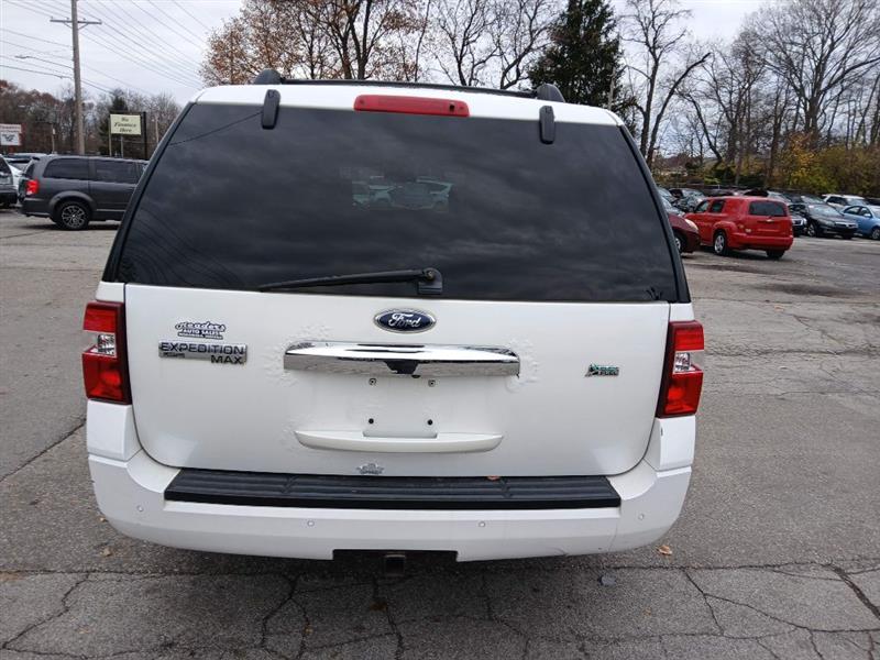 Ford Expedition EL Limited 4WD 2013