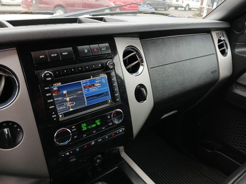 Ford Expedition EL Limited 4WD 2013