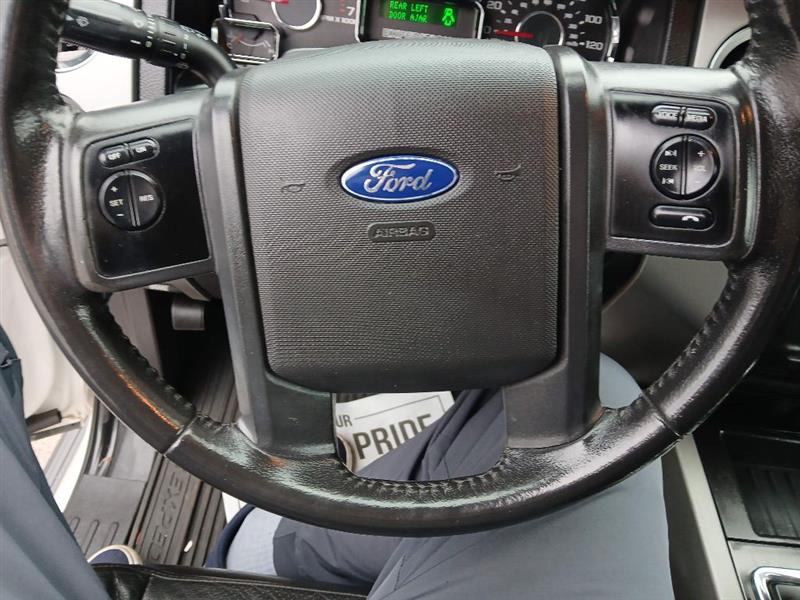 Ford Expedition EL Limited 4WD 2013