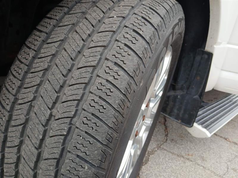 Ford Expedition EL Limited 4WD 2013