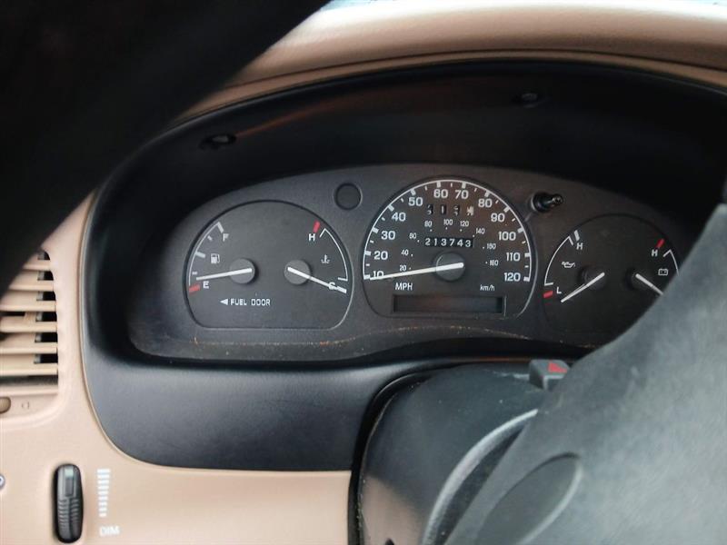 Ford Ranger XLT Reg. Cab Long Bed 2WD 1998