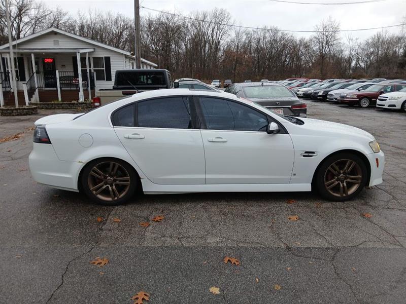 Pontiac G8 Base 2008