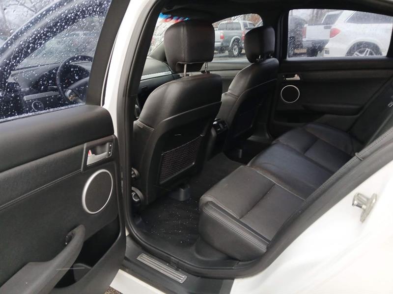 Pontiac G8 Base 2008