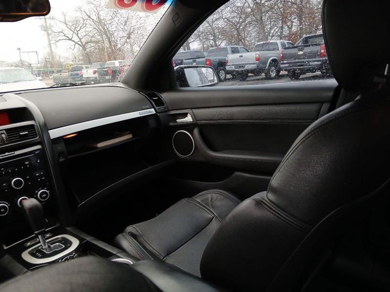 Pontiac G8 Base 2008