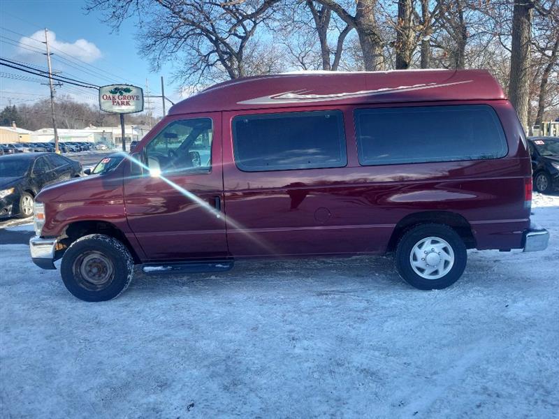 Ford Econoline E-150 XL 2008