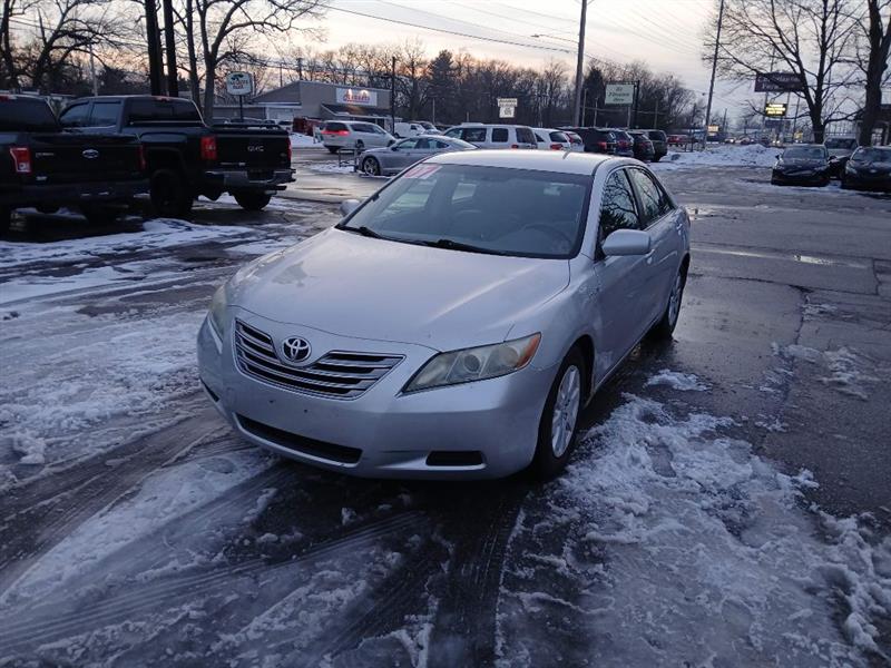 Toyota Camry Hybrid Sedan 2007