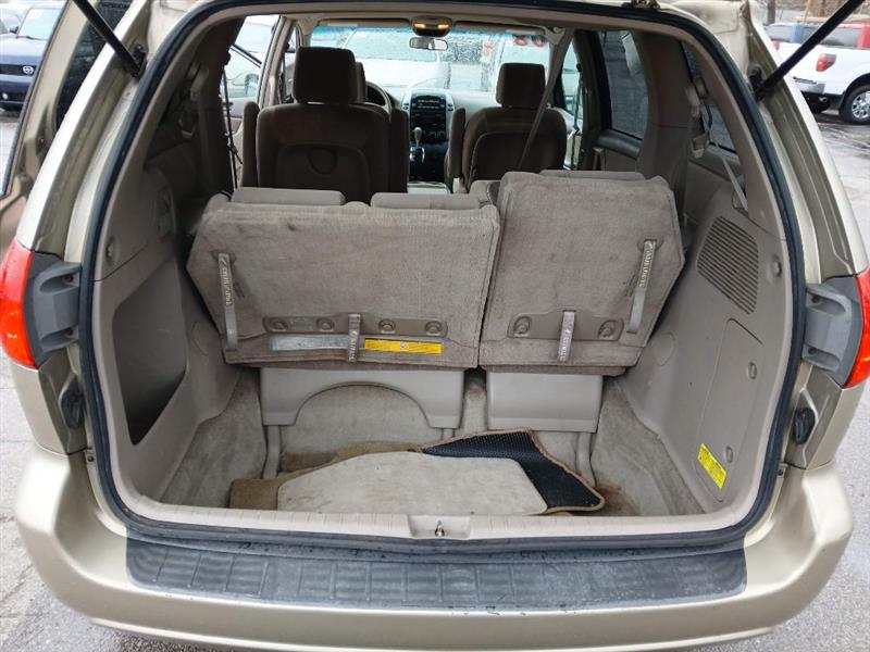 Toyota Sienna CE FWD 8-Passenger 2008