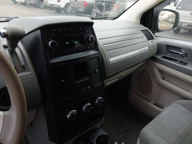 Dodge Grand Caravan SE 2009