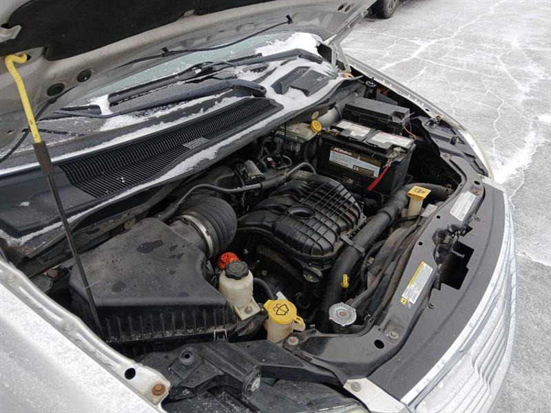 Chrysler Town & Country Touring-L 2011