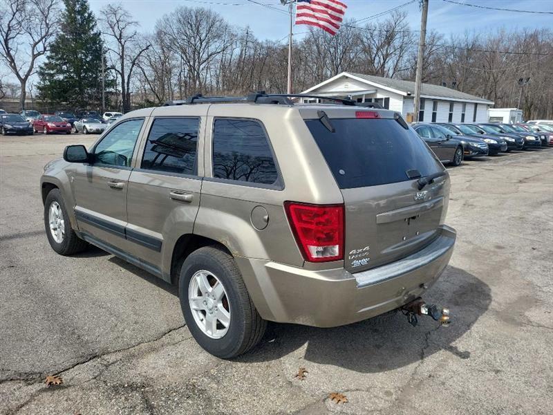 Jeep Grand Cherokee Laredo 4WD 2006