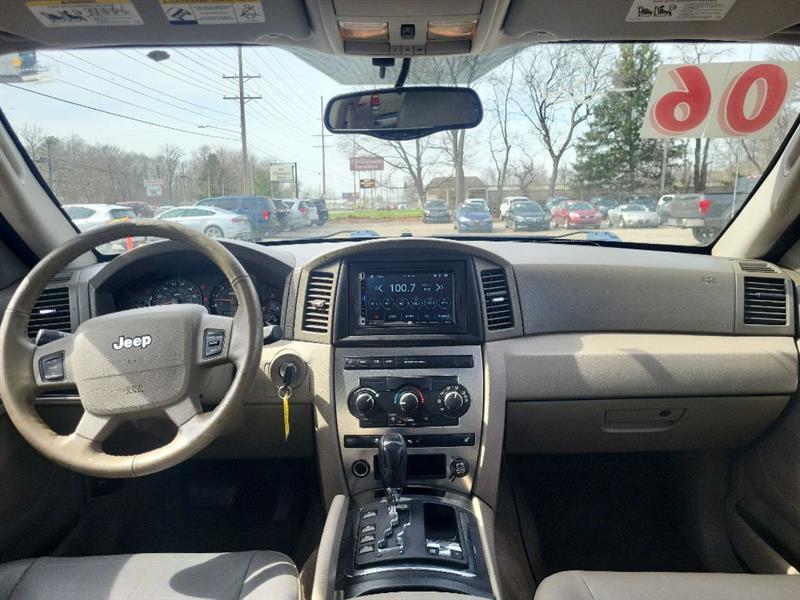 Jeep Grand Cherokee Laredo 4WD 2006