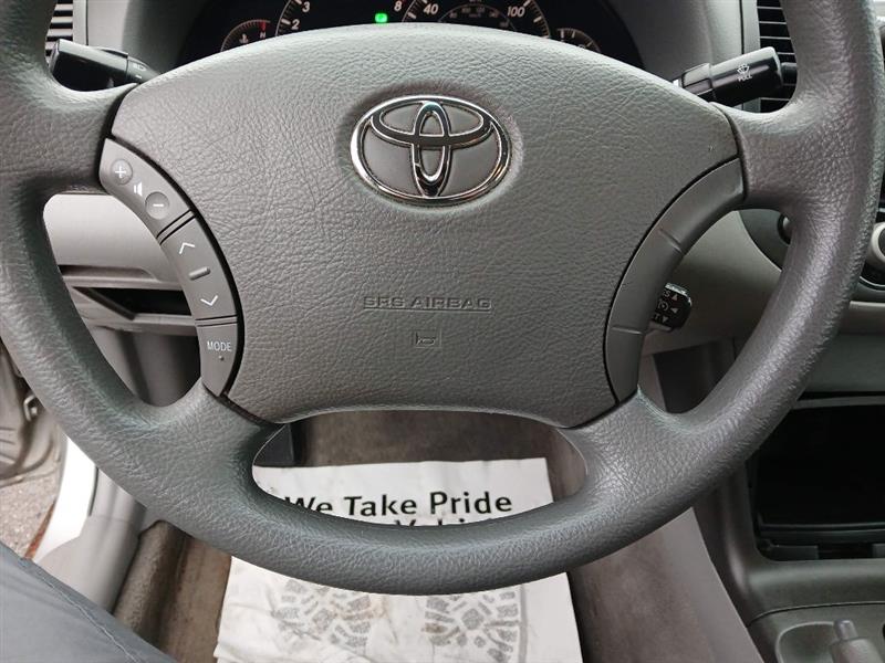 Toyota Camry LE 2005