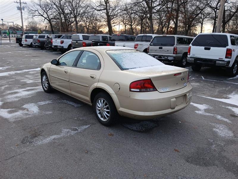 Chrysler Sebring LXi Sedan 2001