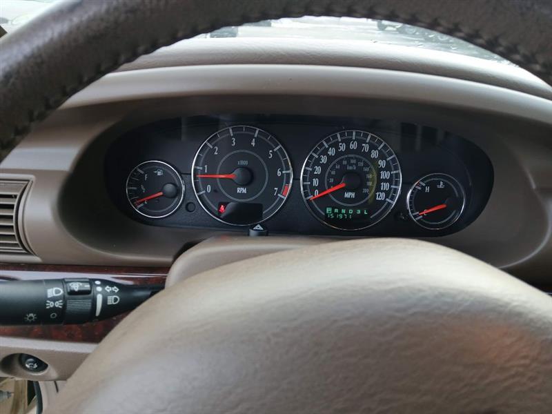 Chrysler Sebring LXi Sedan 2001