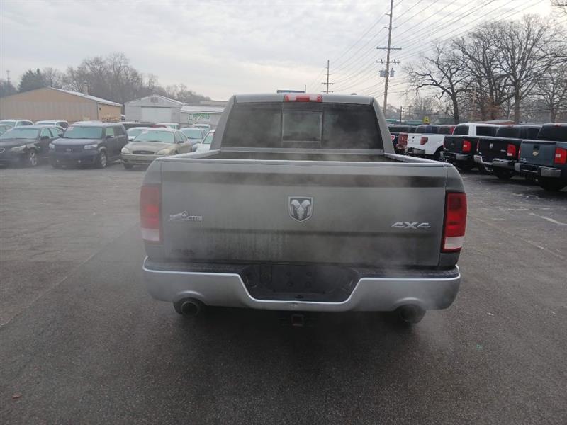 Dodge 1500 SLT Crew Cab 4WD 2012