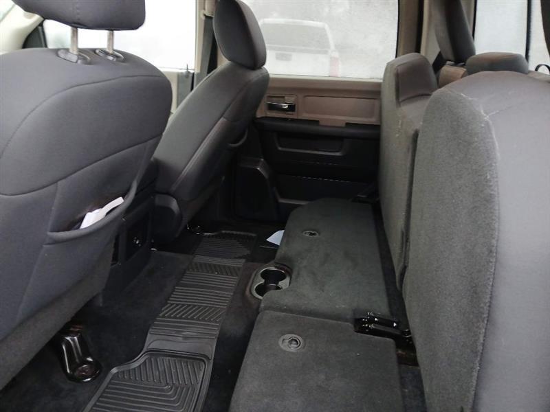 Dodge 1500 SLT Crew Cab 4WD 2012