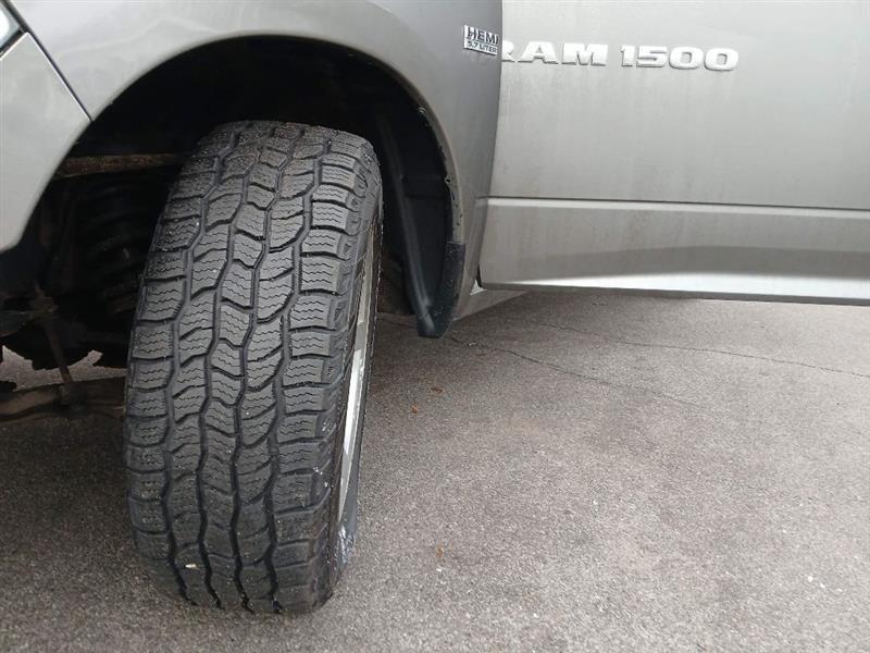 Dodge 1500 SLT Crew Cab 4WD 2012