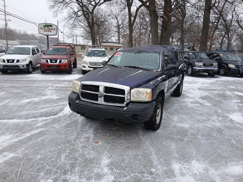 2006 Dodge Dakota ST Club Cab 4WD