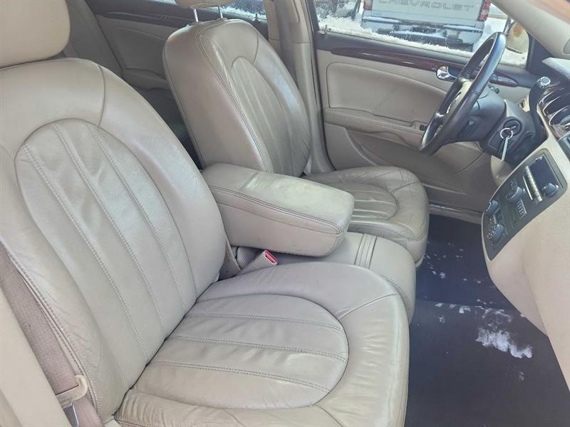 Buick Lucerne CXL V6 2007