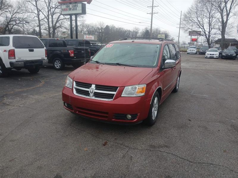 2008 Dodge Grand Caravan SXT's photo
