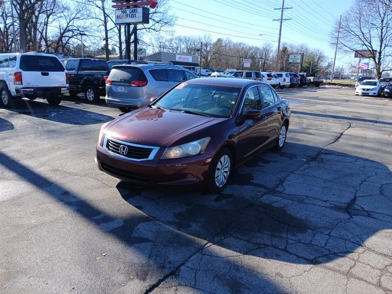 Honda Accord LX sedan AT 2010