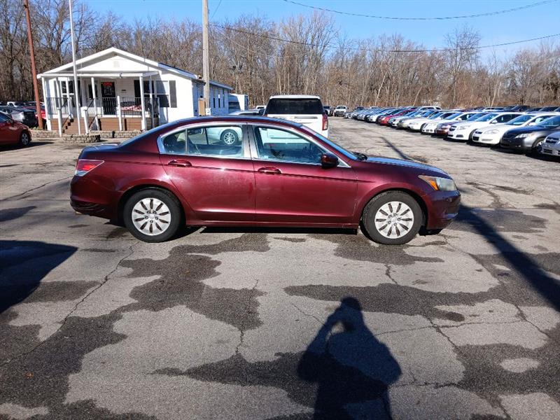 Honda Accord LX sedan AT 2010