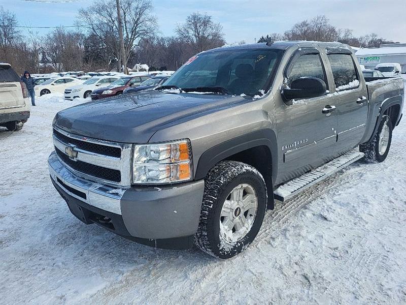2009 Chevrolet Silverado 1500 LT1 Crew Cab 4WD
