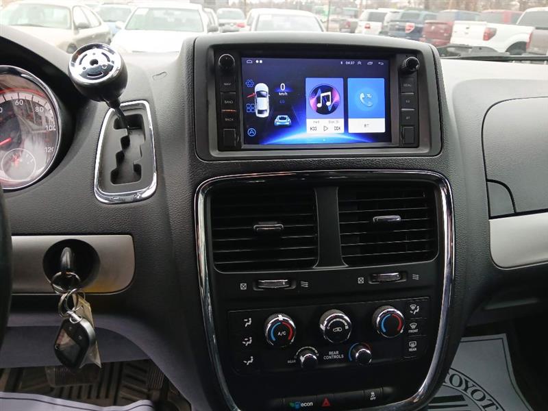 Dodge Grand Caravan SE 2015