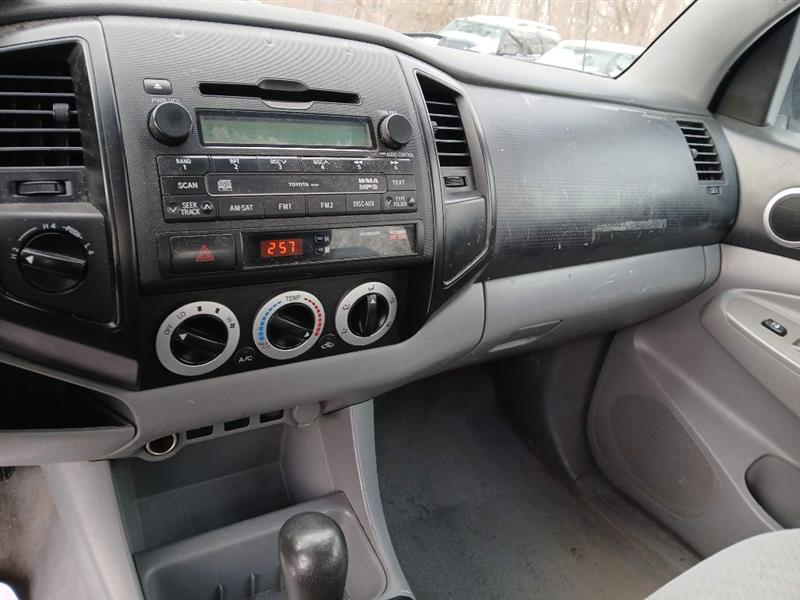 Toyota Tacoma Double Cab Long Bed V6 Auto 4WD 2009