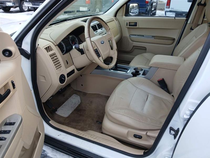 Ford Escape XLT 2WD V6 2008