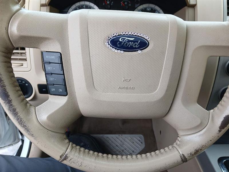 Ford Escape XLT 2WD V6 2008