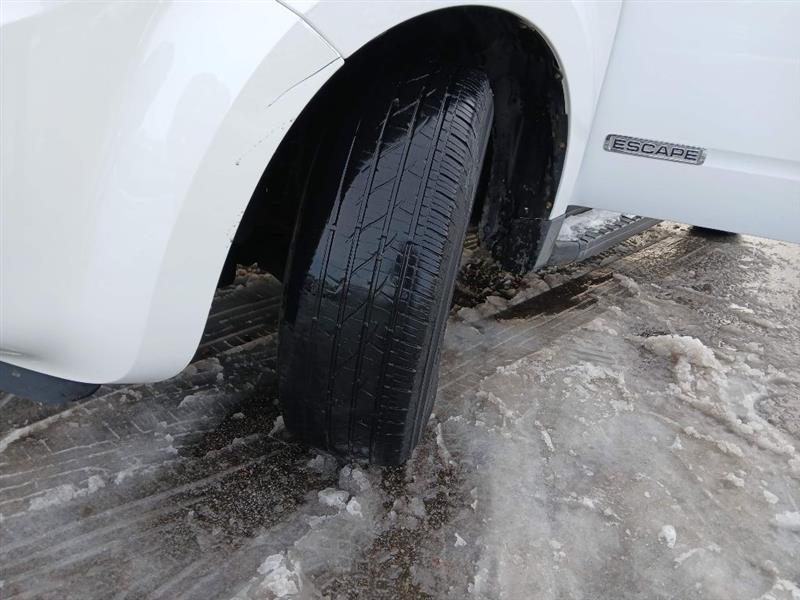 Ford Escape XLT 2WD V6 2008