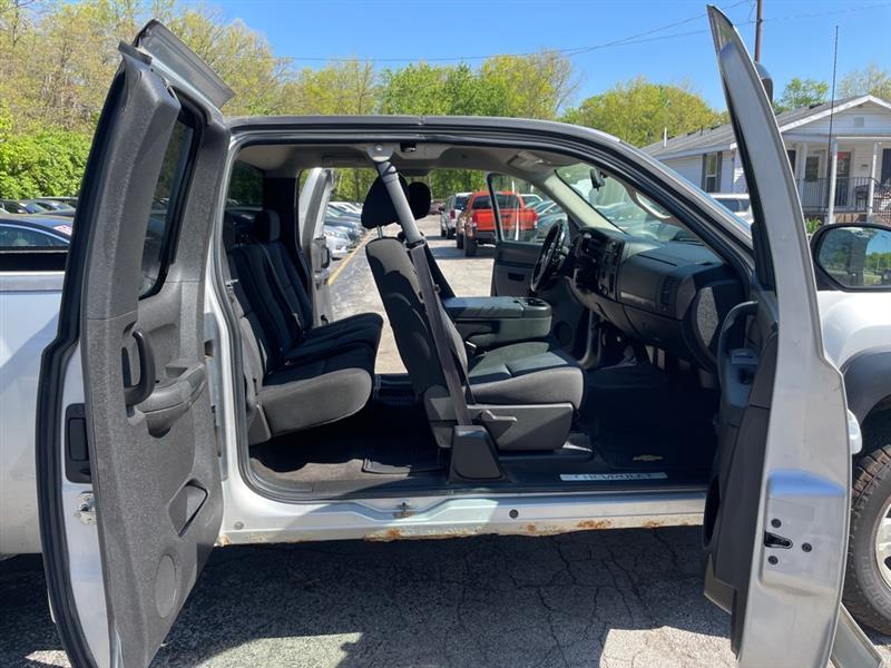 Chevrolet Silverado 1500 LT1 Extended Cab 4WD 2010