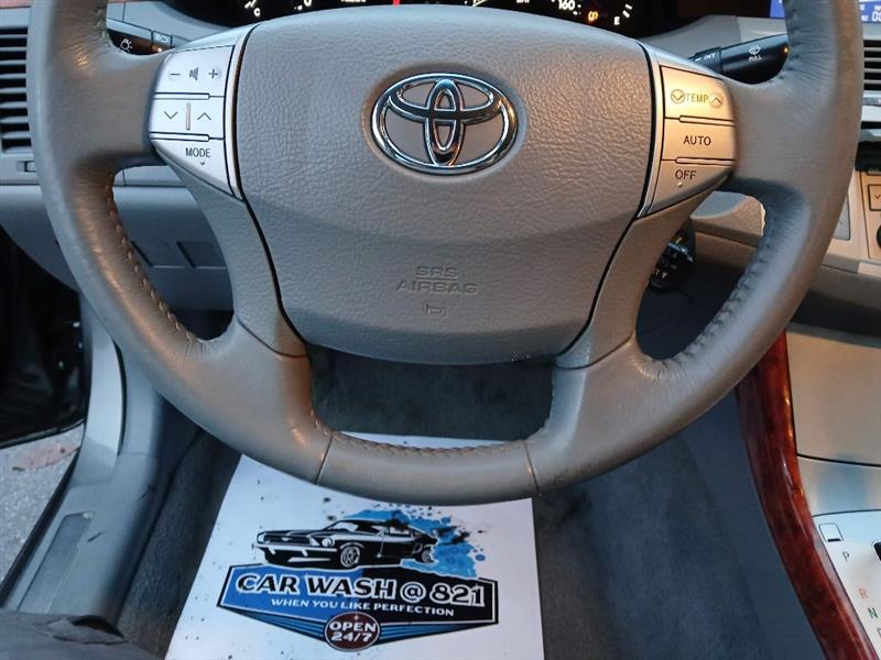 Toyota Avalon XL 2007