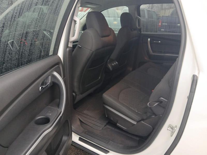 GMC Acadia SLE-1 FWD 2012