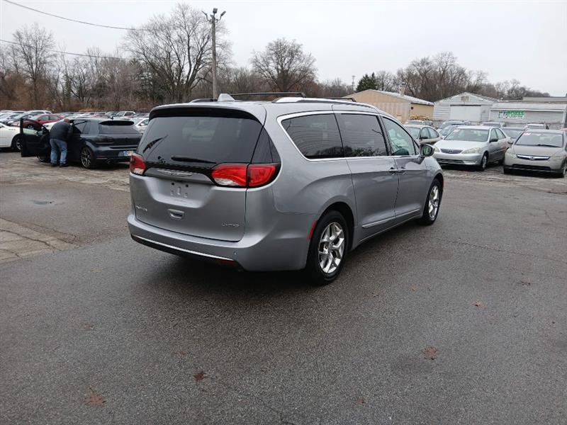 2018 Chrysler Pacifica Limited