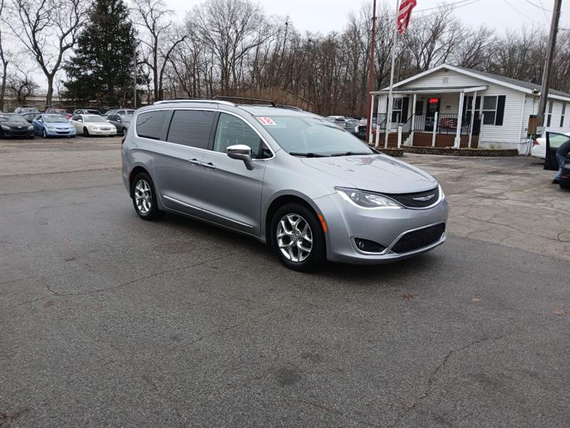 Chrysler Pacifica Limited 2018