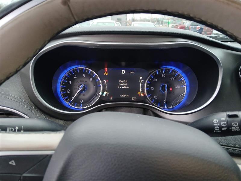 Chrysler Pacifica Limited 2018